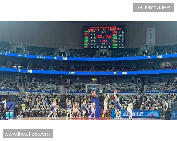 北京队与厂州队的CBA对决精彩纷呈谁将赢得这场篮球盛宴 北京队与厂州队的CBA对决精彩纷呈谁将赢得这场篮球盛宴