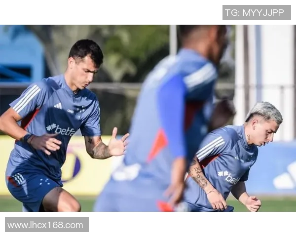 博卡青年与克鲁塞罗激战在即球迷期待精彩对决与历史交锋