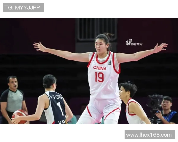 山东女篮与江苏女篮巅峰对决谁能在赛场上笑到最后