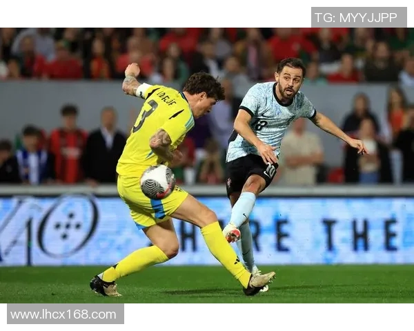 瑞典队在友谊赛中以1比2不敌智利队的精彩回顾与分析