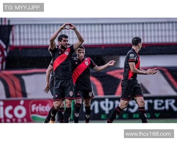 成都足球队近期状态分析与表现评估探讨